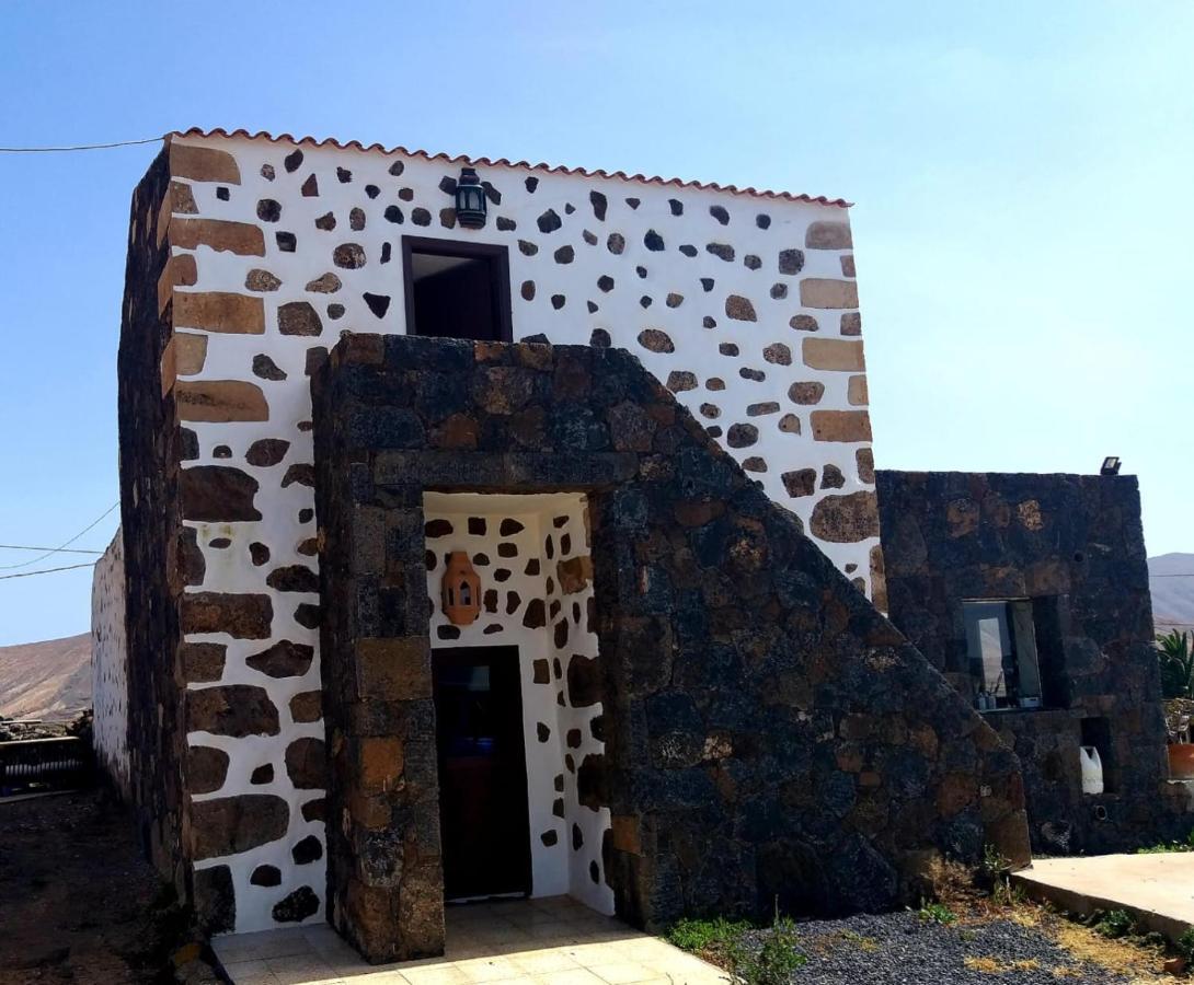 Lovely Cottage Ла-Олива Экстерьер фото